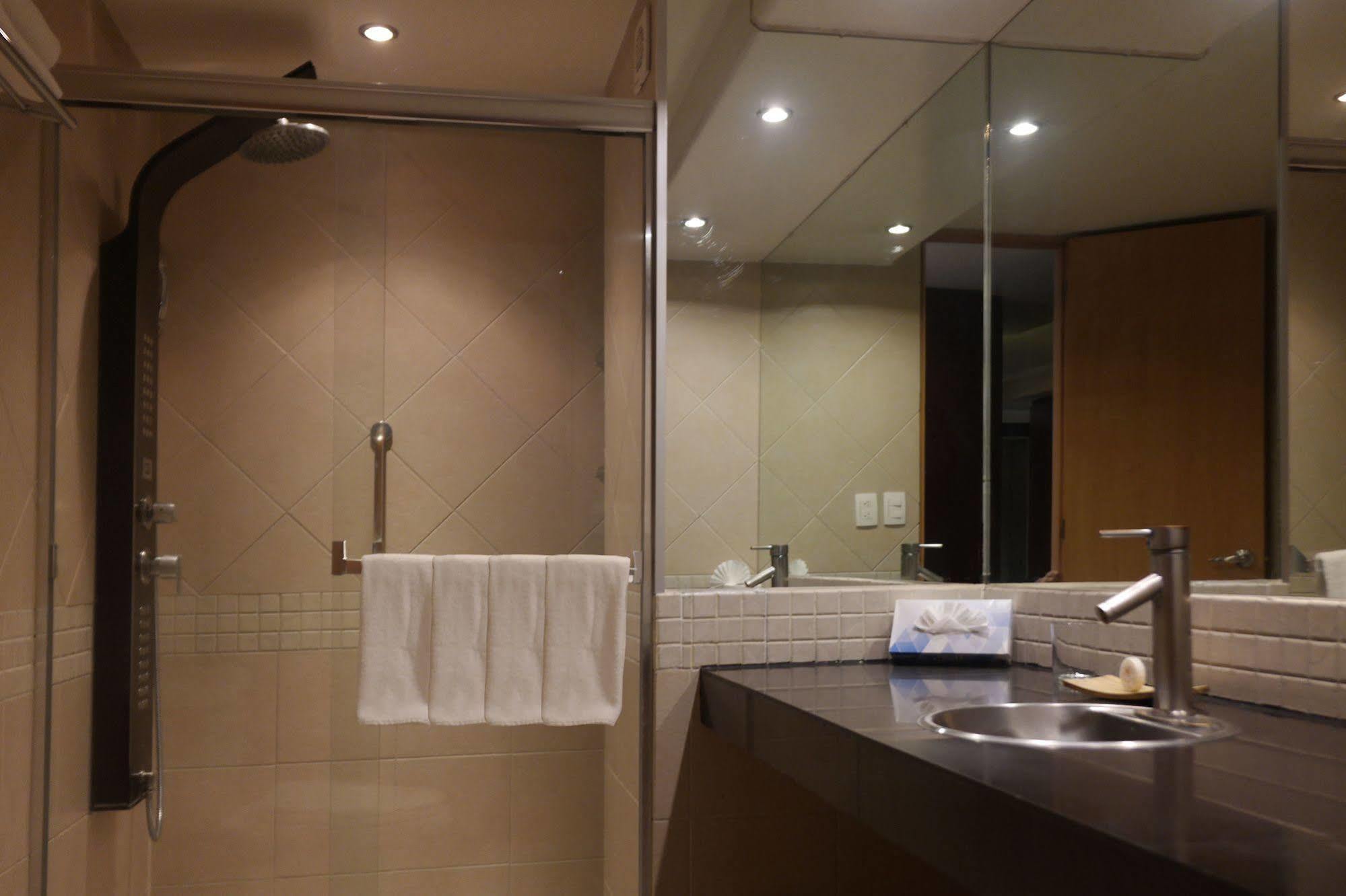 Aparthotel Capri Reforma 410 Città del Messico Esterno foto
