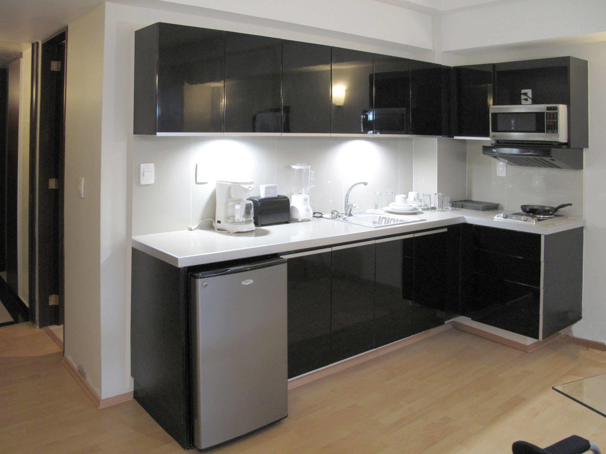 Aparthotel Capri Reforma 410 Città del Messico Esterno foto